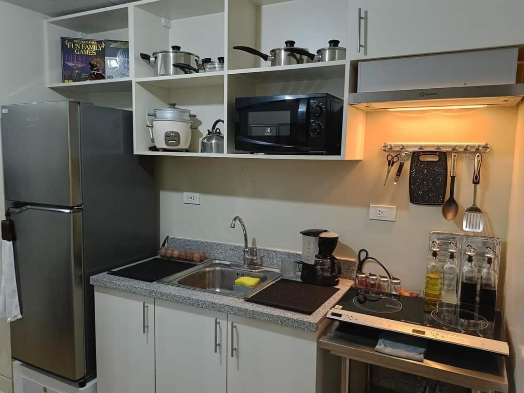 Budget Accommodation Holland Park Condominium Southwoods Binan Laguna Jalang エクステリア 写真
