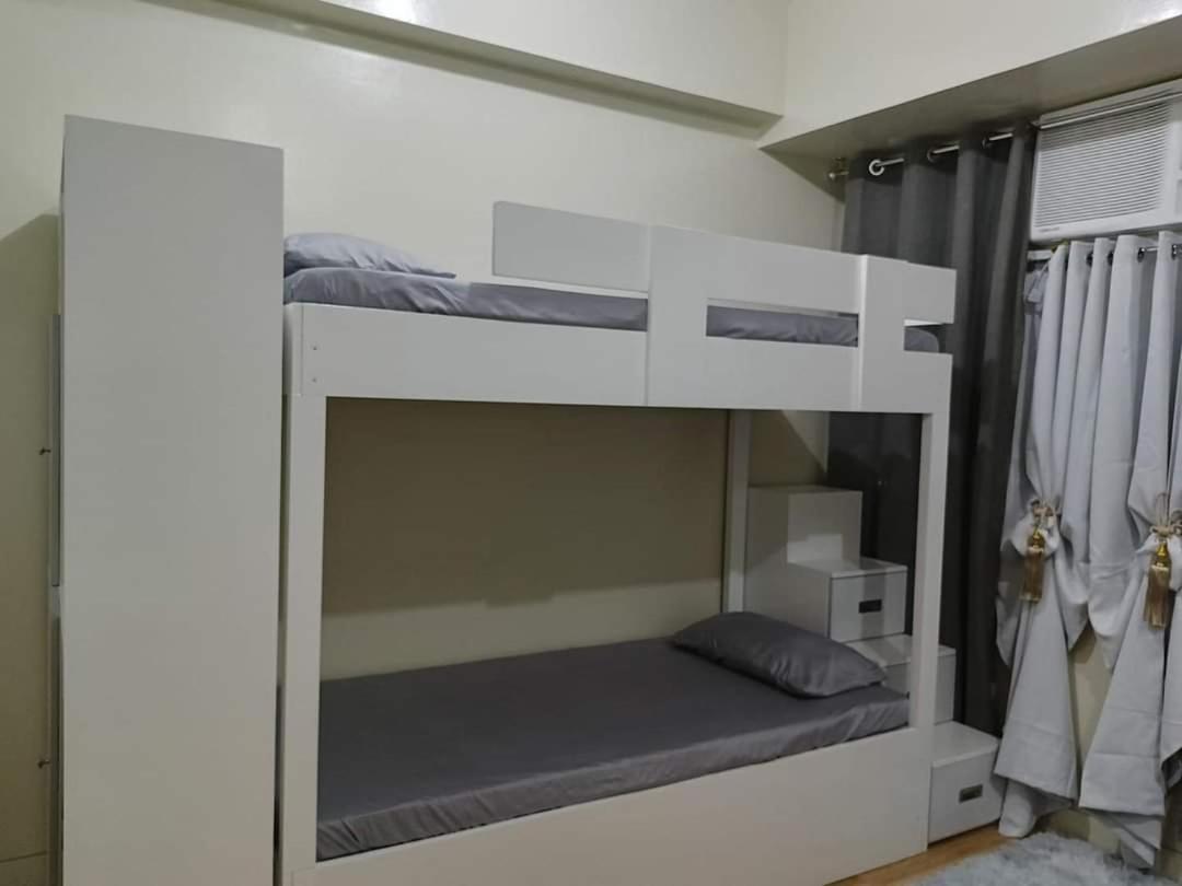Budget Accommodation Holland Park Condominium Southwoods Binan Laguna Jalang エクステリア 写真